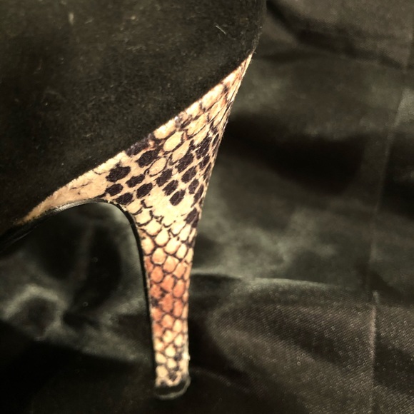 😊Black & snakeskin heels - Picture 4 of 7